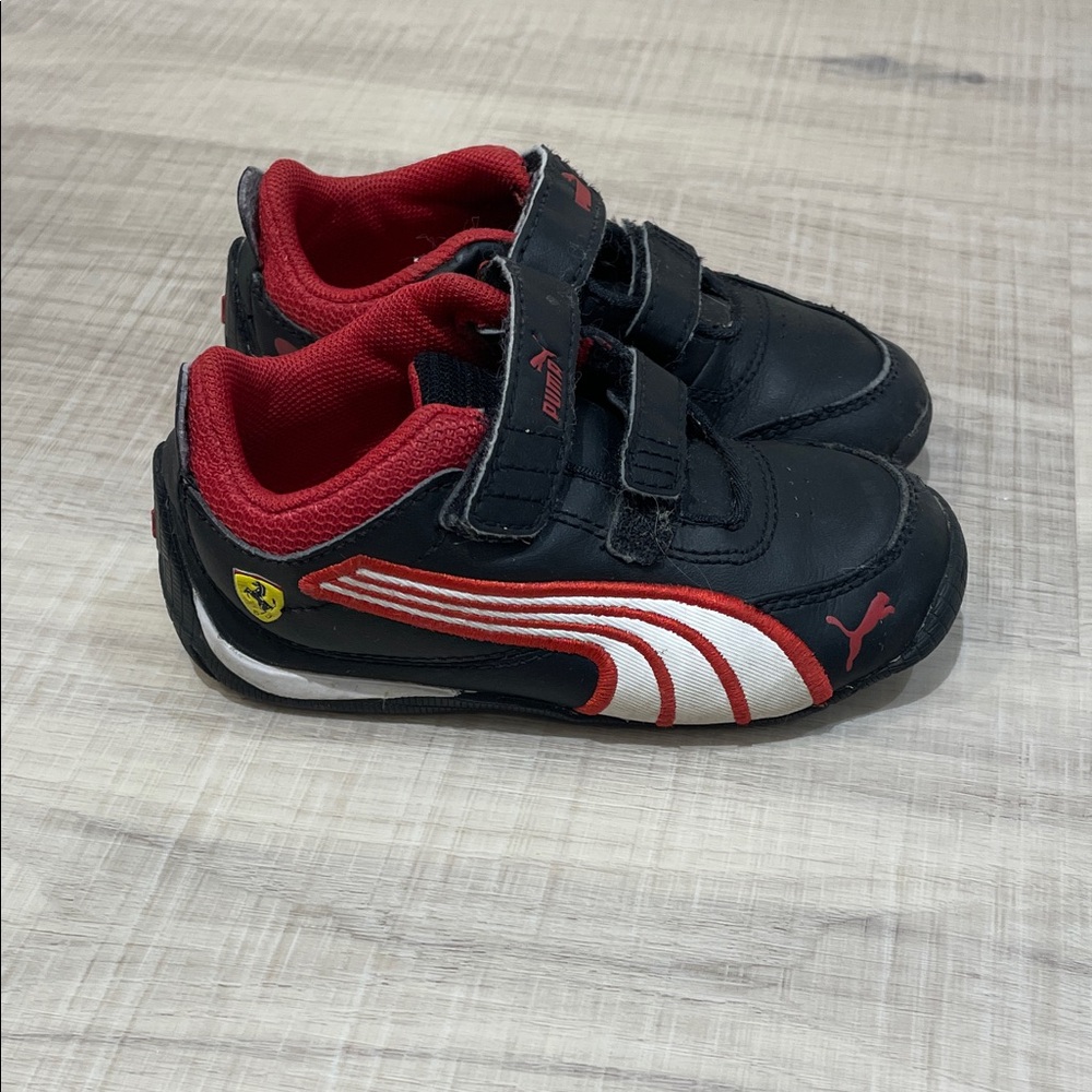 Puma FERRARI Kids Black and Red Sneakers with White Accents
